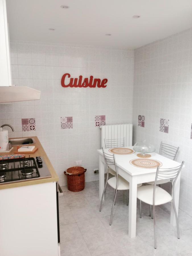 Antonella Home B&B Bari Bilik gambar
